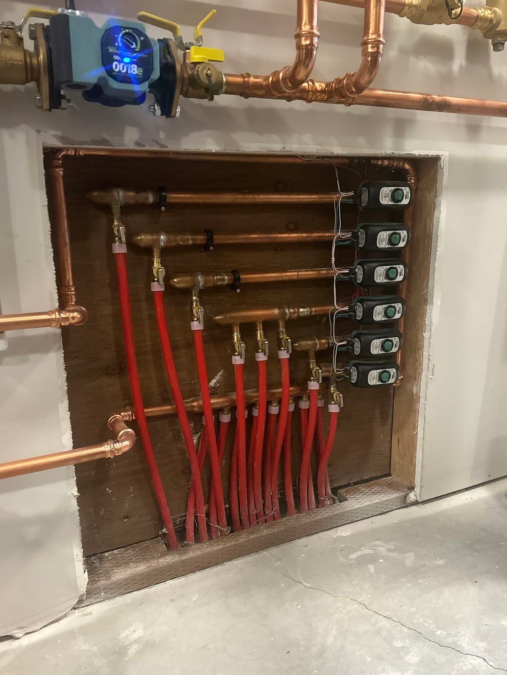 Innovative Radiant Heating Solution in Priest Lake image