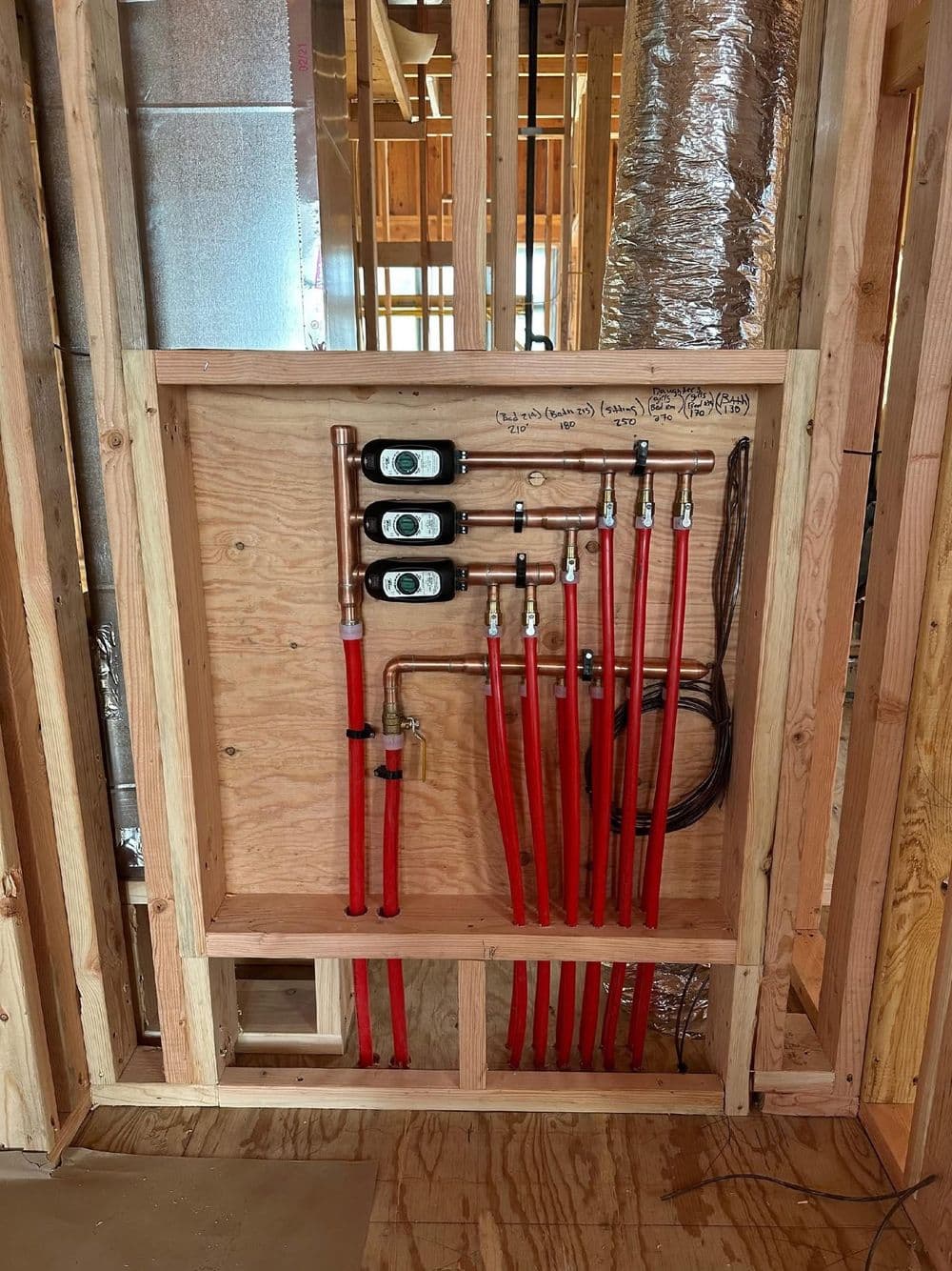 Project Efficient Three-Zone Manifold Installed for Precision Heating image